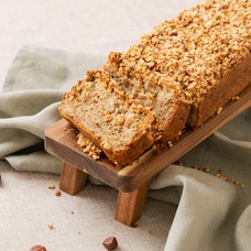 Zucchini and hazelnut cake (950 g)