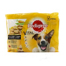Pedigree Adult Dog Food with Beef, Chicken and Carrot (4 pcs x 100 g)