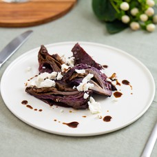 Glazed red radicchio with feta cheese for 1 person (250 g)