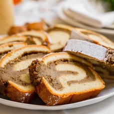 Hausgemachte Walnussrolle "Orahnjača" (1 kg)