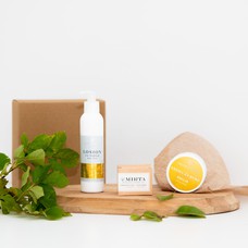 Cosmetic gift package Immortelle