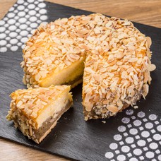 Valfresco hausgemachter Käse-Walnuss-Kuchen für 6 Personen