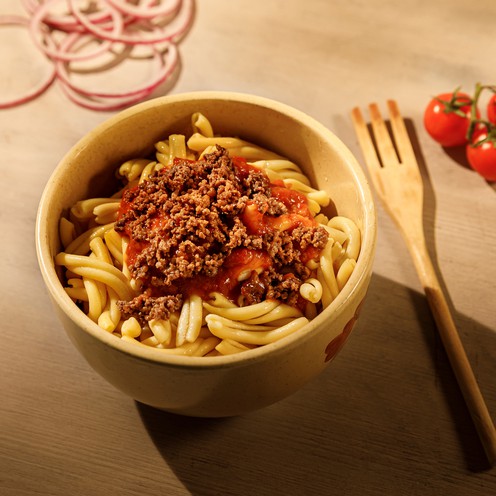 Menu: Bolognese umak, domaći strozzapreti i miješana salata za 4 osobe