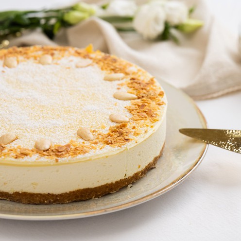 Coconut and almond cheesecake (1,8 kg)