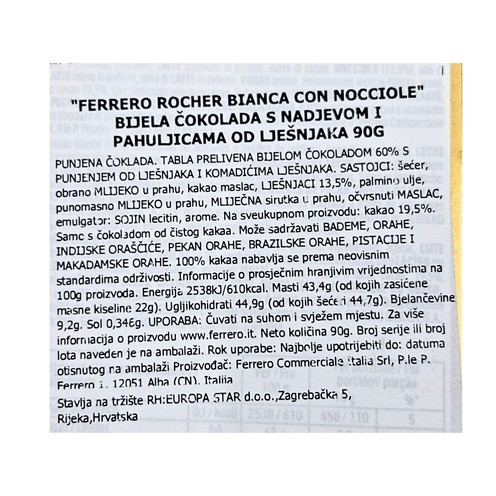 Čokolada Ferrero Rocher bijela s lješnjacima  90 g
