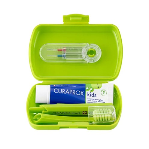 Travel set green Curaprox Kids