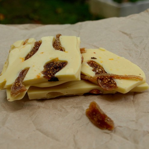 White Chocolate with Figs and Orange 100 g 