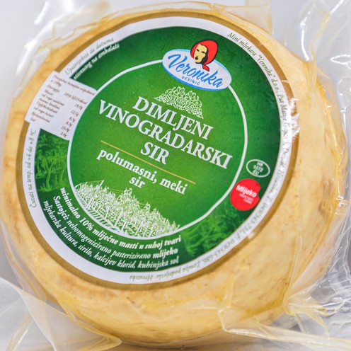 Vinogradarski dimljeni sir 300-400 g