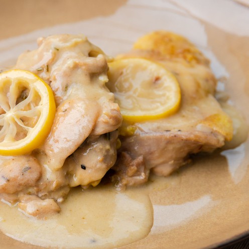 Pileći zabatak u umaku od limuna (1,2 kg)