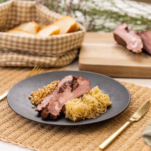 Sauerkraut mit Gerste und trockenen Rippchen für 2 Personen (800 g)