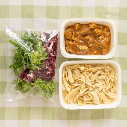 Menu: žgvacet od kokoške, fuži i miješana salata za 4 osobe