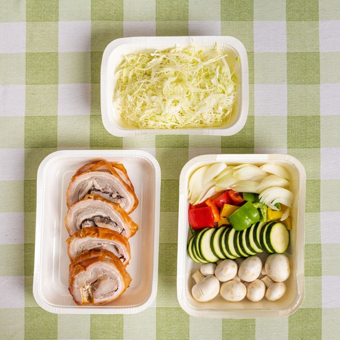 Menu: pečeni odojak, povrće za žar i kupus salata za 4 osobe