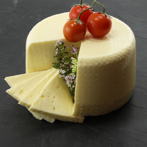 Domaći kravlji sir škripavac 800 g