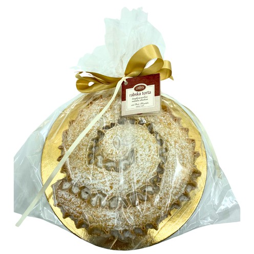 Rapska torta in the traditional snail shape 500 g