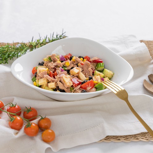 Salata od tune i povrća za 4 osobe (1 kg)