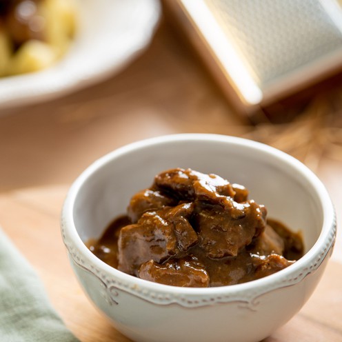 Venison stew with forest mushrooms for 1 person (250 g)