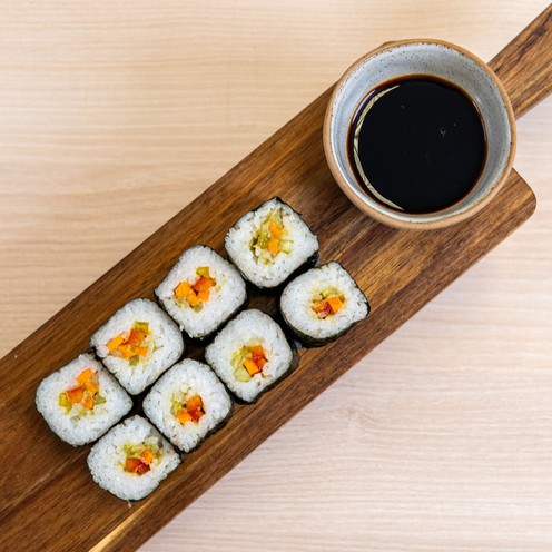 Sushi rolice s povrćem 8 kom (200 g)