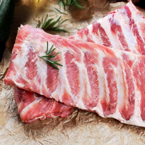 Svinjska rebra s kostima (1 kg)