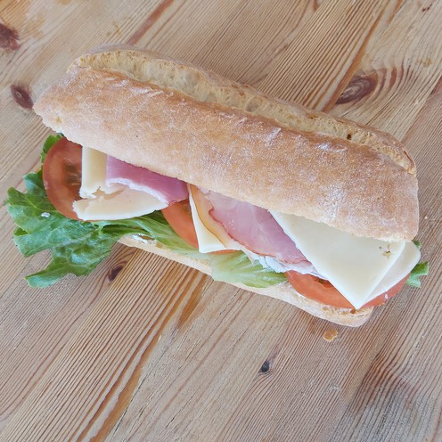 Ciabatta sa šunkom i sirom (210 g)
