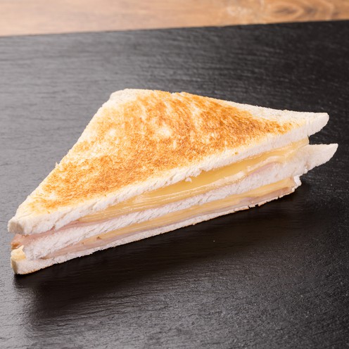 Toastbrot mit Schinken und Käse