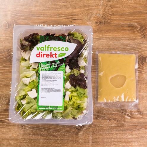 Svježa lisnata salata sa skutom za 2 osobe (400 g)