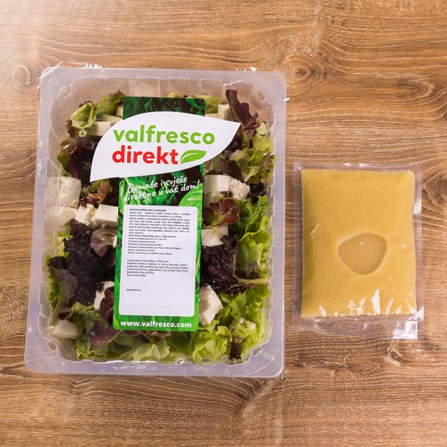 Svježa lisnata salata sa skutom za 4 osobe (600 g)