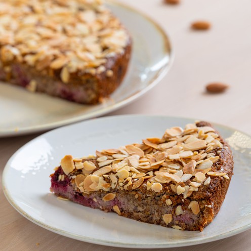 Veganer Kuchen mit Mandeln und Sauerkirschen (1,2 kg)
